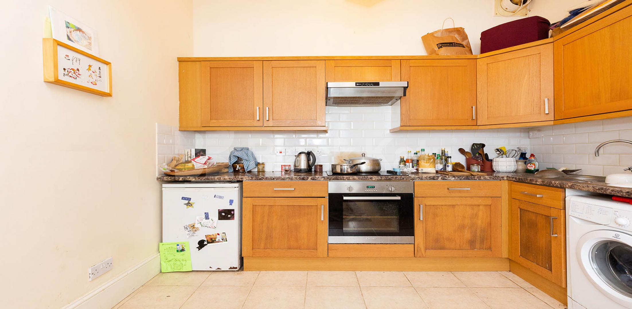 			1 Bedroom, 1 bath, 1 reception Flat			 Muswell Avenue, Muswell Hill